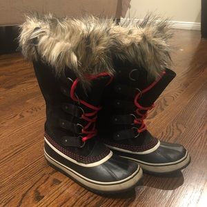 Sorel Joan of Arctic boots, size 6.5, black suede
